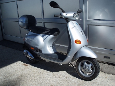 vespa 50 2000