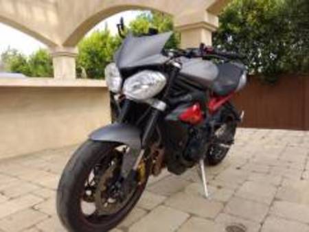Triumph Street Triple R Grey Used Search For Your Used Motorcycle On The Parking Motorcycles