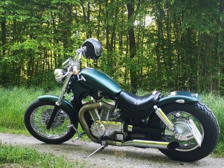 suzuki intruder 750 bobber