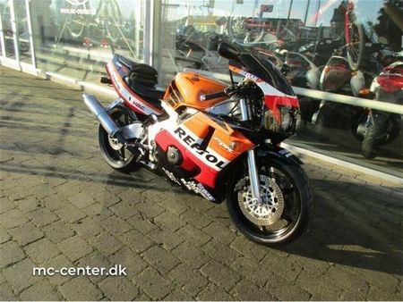 Honda Honda Cbr 400 Rr Ccm 400 Occasion Le Parking