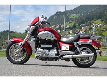triumph rocket 3 quickshifter