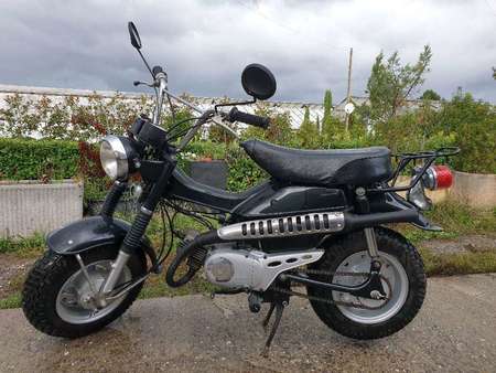 SUZUKI moto-suzuki-rv-50-3-vitesses-de-1974 Used - the parking motorcycles