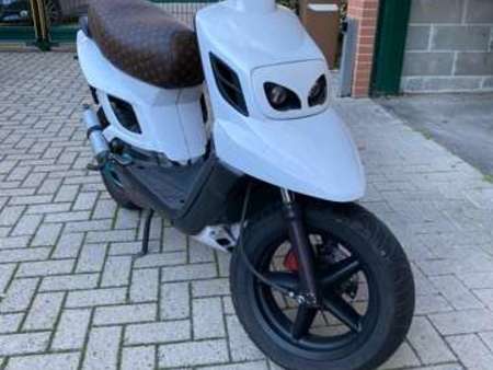 YAMAHA booster-bws-carene-bcd Used - the parking motorcycles