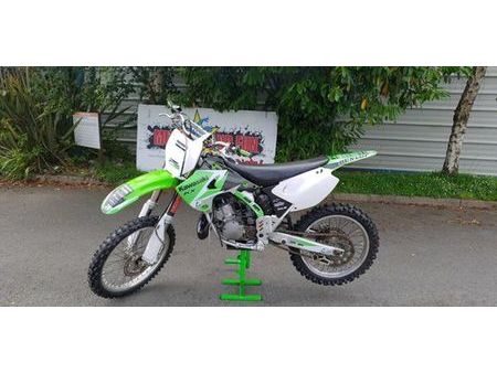 kawasaki kx 125 – for used motorcycle on the parking motorcycles