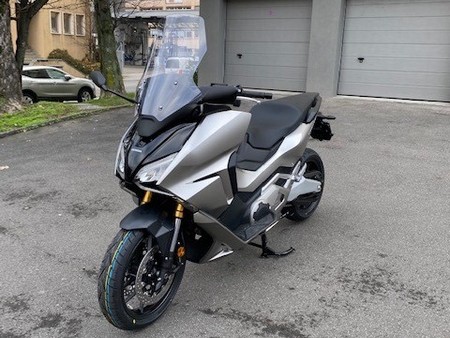 nss 750 forza