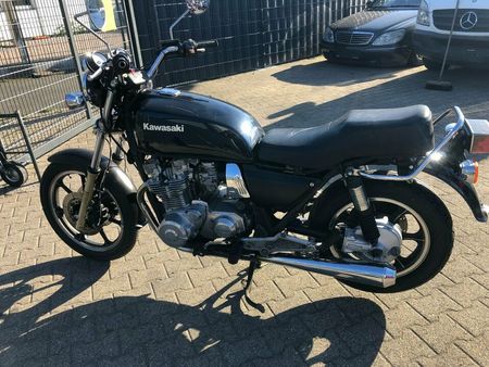 genvinde En effektiv lovgivning kawasaki z1100 used – Search for your used motorcycle on the parking  motorcycles