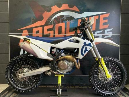 Husqvarna Husqvarna Fc450 19 Fc 450 Motocross Bike Finance Delivery Available In Llanelli Used The Parking Motorcycles