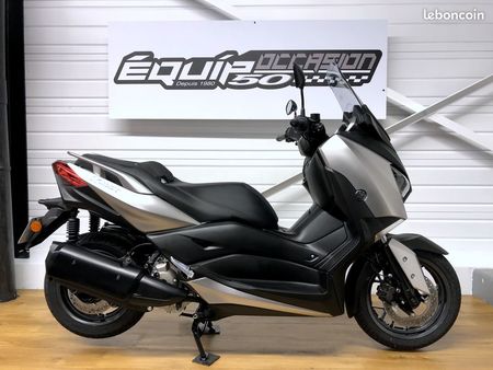 YAMAHA yamaha-x-max-xmax-300-a-partir-de-94e-mois Used - the parking  motorcycles