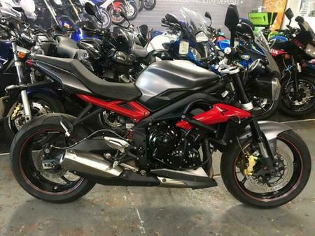 Triumph Street Triple R Grey Used Search For Your Used Motorcycle On The Parking Motorcycles