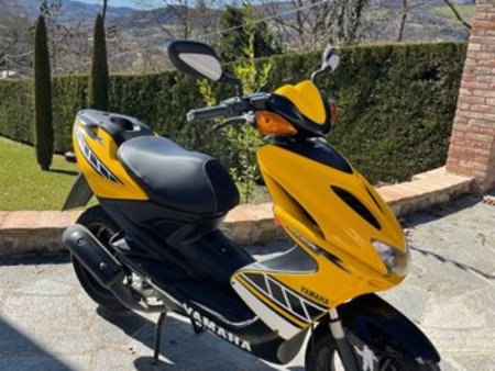 YAMAHA yamaha-aerox-50-laguna-seca-2007 tweedehands - De Parking