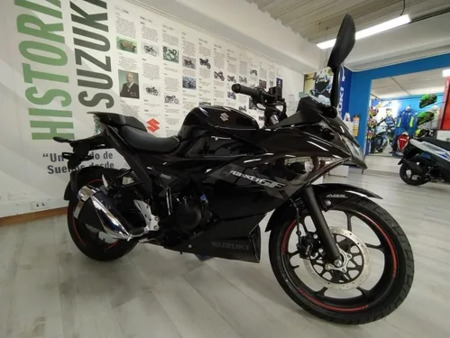 SUZUKI suzuki-gixxer-sf-fi-abs-150-financiacion-estrena Occasione - Il ...