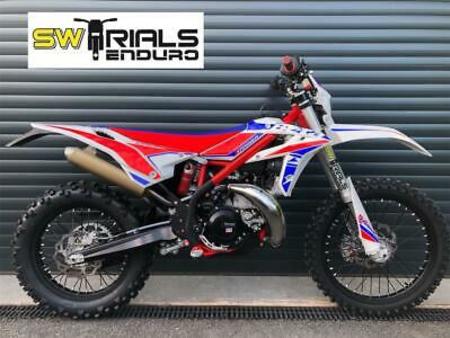 Beta x-trainer 300 2021. Beta x trainer. Мотоцикл xtrainer 300 2020г. Beta x trainer. Мотоцикл xtrainer 300.