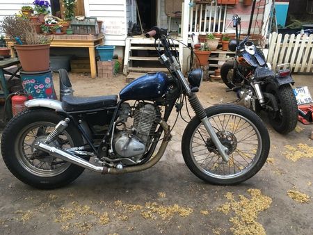 SUZUKI suzuki-gn-400-frisco-style-chopper tweedehands - De Parking