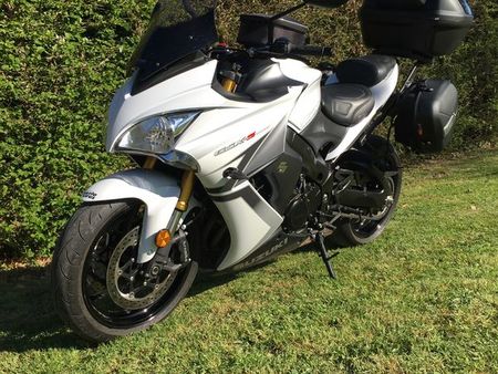 Suzuki Gsx S 1000 Blanc D Occasion Recherche De Moto D Occasion Le Parking Moto