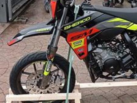 sherco-2022-sherco-hrd-50-sm-r-the-red-one-tweedehands-de-parking