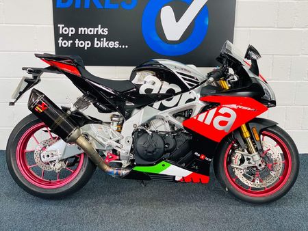 APRILIA aprilia-rsv4-1000-rf-aprc-aqs-super-sports-1000cc Occasione - Il  Parking Moto