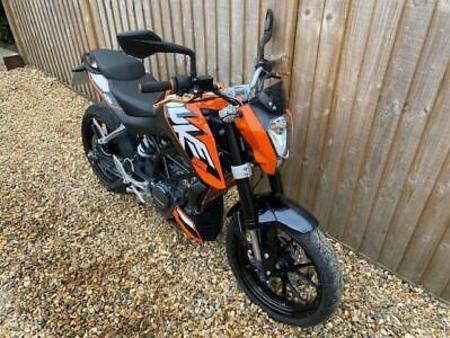 KTM Duke 200 photo 4