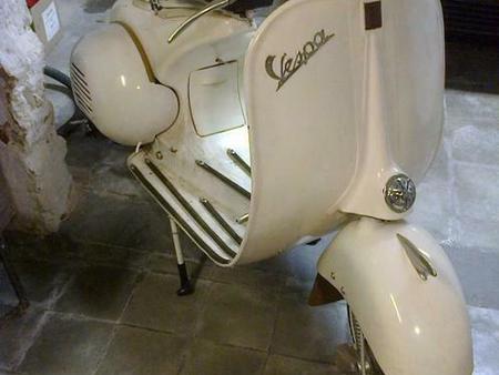 piaggio vespa struzzo tweedehands - Zoeken naar een tweedehands moto - De  Parking-Moto