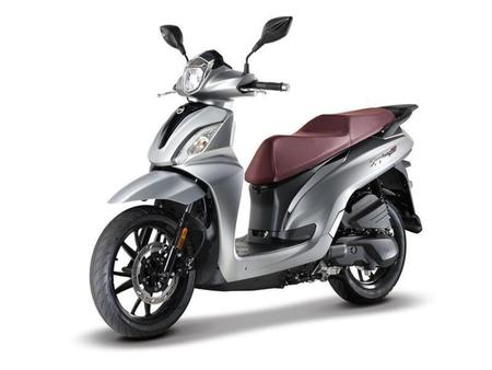 SYM vendo-sym-symphony-200-st-abs-2021-usata-a-borgomanero-codice-8375214  tweedehands - De Parking