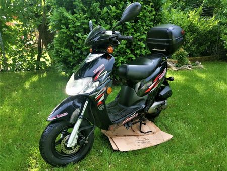 KEEWAY keeway-swan-leone-50-nur-2850-km-2-takter Used - the parking  motorcycles