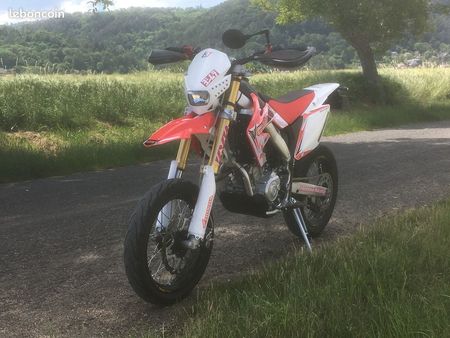 Hm Moto Crm D Occasion Recherche De Moto D Occasion Le Parking Moto