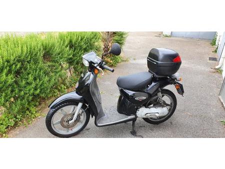 APRILIA vendo-aprilia-scarabeo-50-2t-2008 Used - the parking motorcycles