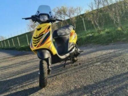 PEDA MOTOR zip-sp-h2o-70cc-blauwe-top-top-ding tweedehands - De Parking