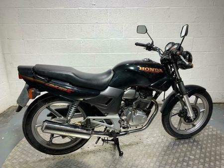 HONDA honda-cbz125-2000-model-rare-cg125-engine-new-mot-new-tyres-125cc-in-coventry-west-midl  occasion - Le Parking
