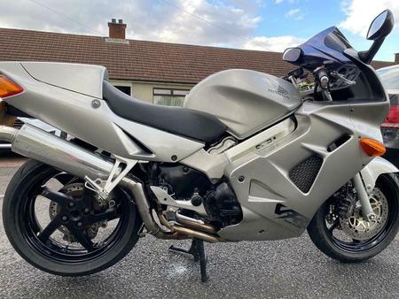 Honda 1998 Vfr800 Fi In Tandragee County Armagh Gumtree Used The Parking Motorcycles