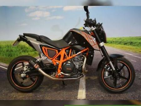 KTM 2012-ktm-duke-690-toro-exhaust-dna 