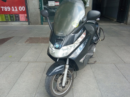 piaggio x8 250 tweedehands - Zoeken naar een tweedehands moto - De  Parking-Moto