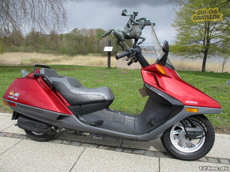 Honda Cn 250 Red Used Search For Your Used Motorcycle On The Parking Motorcycles