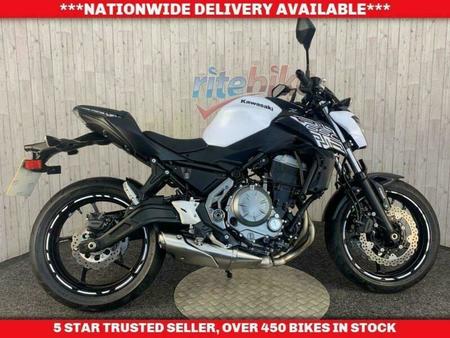 KAWASAKI kawasaki-z650-er-650-hkf-abs-genuine-low-mileage-one-owner-2020-20-in-low-moor-west-yor Used - the parking