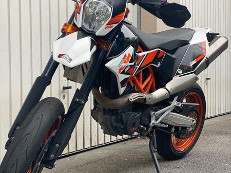KTM moto-ktm-690-smcr-2015-bridee-a2 