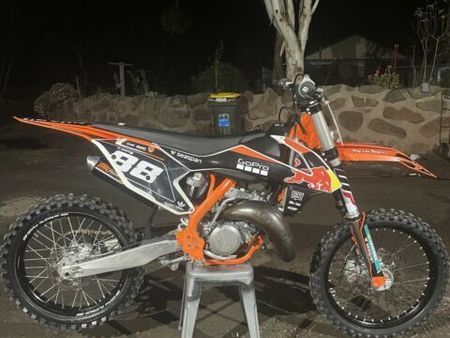 Ktm 18 Ktm 125sx And 3x Bike Trailer Tweedehands De Parking