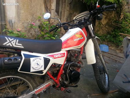 Honda White Xlr Used Search For Your Used Motorcycle On The Parking Motorcycles