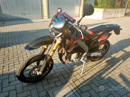 Hm Moto Honda Hm Crm 50 Derapage Used The Parking Motorcycles