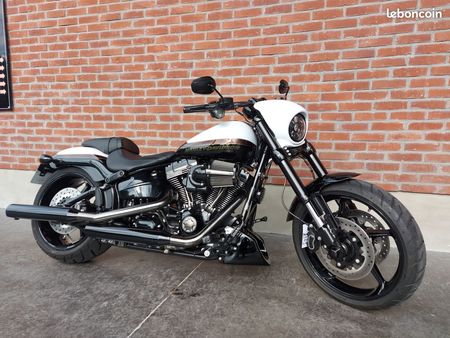 HARLEY DAVIDSON harley-breakout-cvo-pro-street-110ci-1800cc-2000-km-etat-neuf-financement-garantie  Occasione - Il Parking Moto