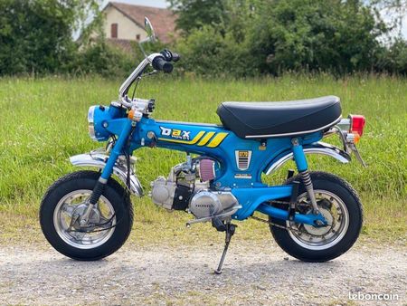 ARRACHE VOLANT HONDA DAX ST70