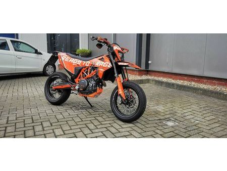 Ktm 690 Smc R Germany Used Search For Your Used Motorcycle On The Parking Motorcycles