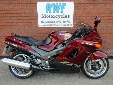 kawasaki zzr 1100 red used – Search for your used on the parking motorcycles