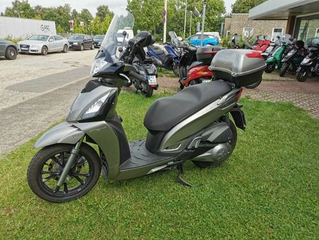 KYMCO kymco-people-gt-300i-abs-12-monate-gewahrleistung Used - the parking  motorcycles