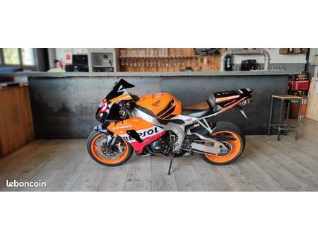 Honda Sportive Cbr 1000rr Fireblade France Repsol D Occasion Recherche De Moto D Occasion Le Parking Moto