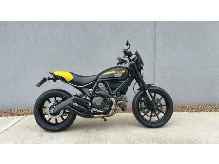 Ducati Scrambler 800 Noir D Occasion Recherche De Moto D Occasion Le Parking Moto