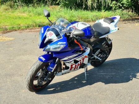 Yamaha R6 2006 Fiat