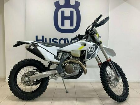 HUSQVARNA 2022-husqvarna-500cc-fe501 