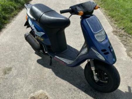 PIAGGIO piaggio-typhoon-125cc-a1 tweedehands - De Parking