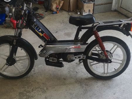 PEUGEOT 103-clip Used - the parking motorcycles