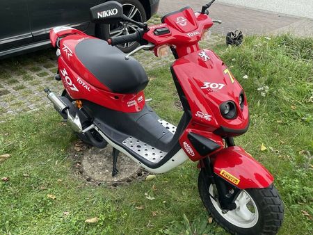 peugeot-tkr-307-wrc-scooter-roller-50-ccm-tip-top-zustand Used - the motorcycles