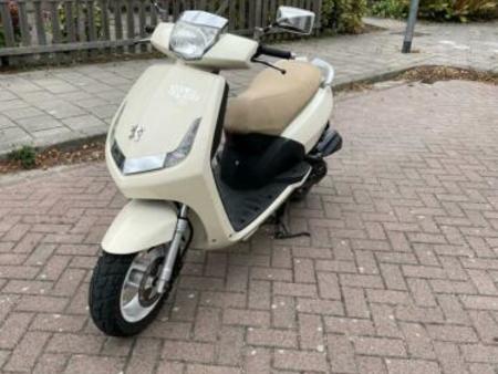 PEUGEOT peugeot-viva-city-snorscooter Used - the parking motorcycles